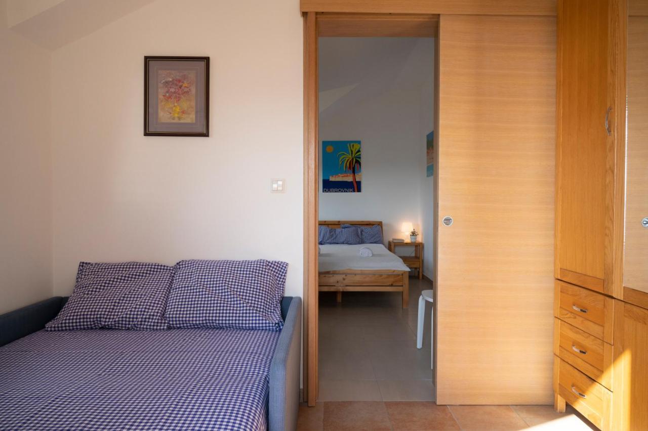 Beach apartments Marijana Vodice Bagian luar foto