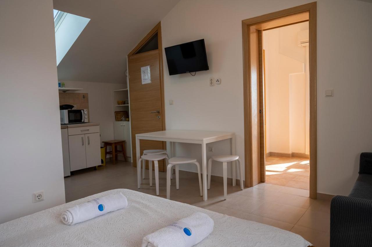 Beach apartments Marijana Vodice Bagian luar foto
